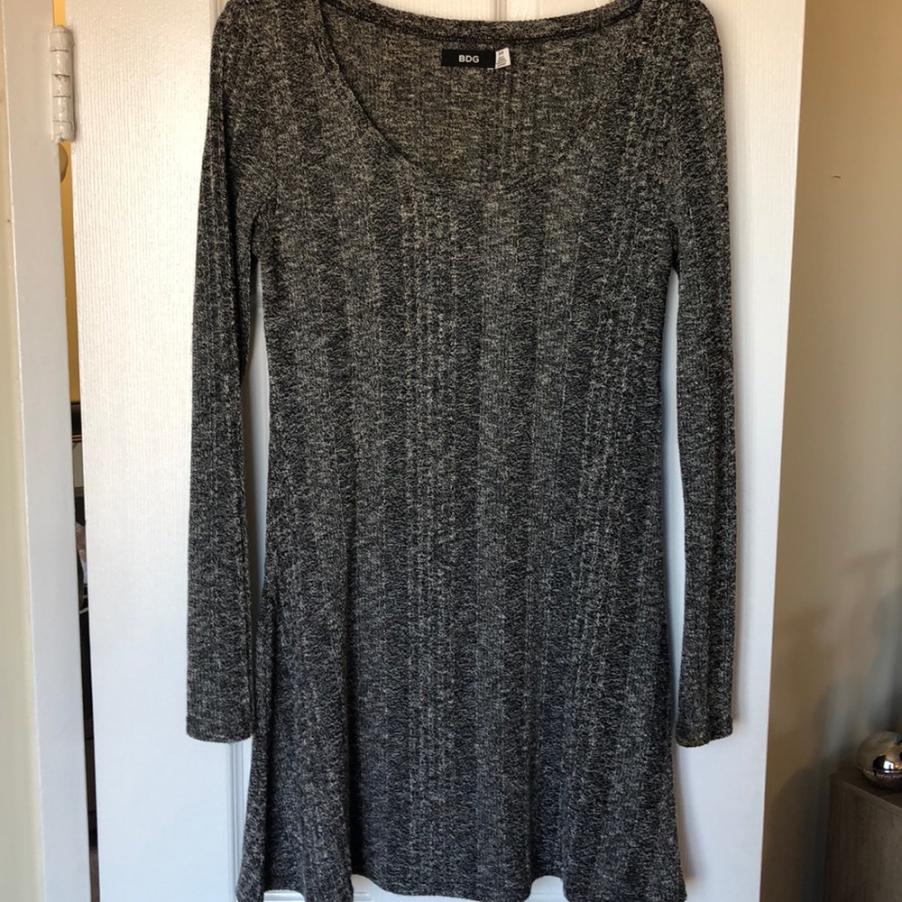 BDG size M gray sweater dress